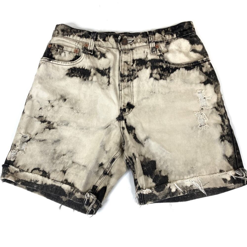 Levi's Bleach Dye 100% Cotton Relaxed Fit Tapered Leg High Waist Jean Shorts 11